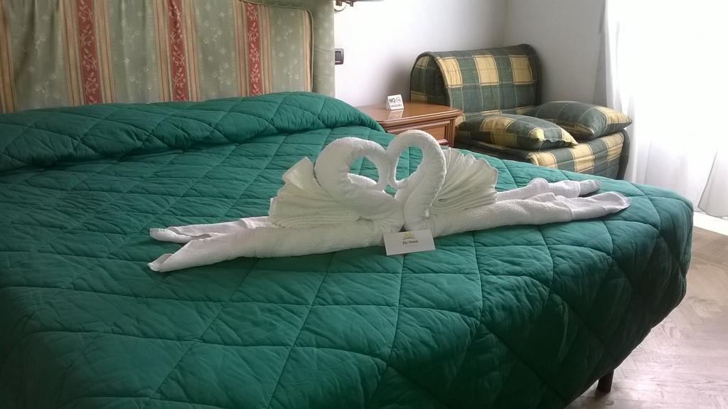 וירג'יו Hotel Ely חדר תמונה