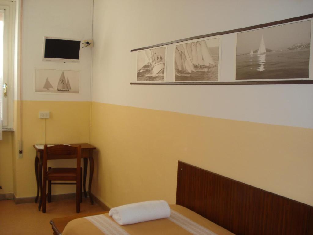 וירג'יו Hotel Ely חדר תמונה