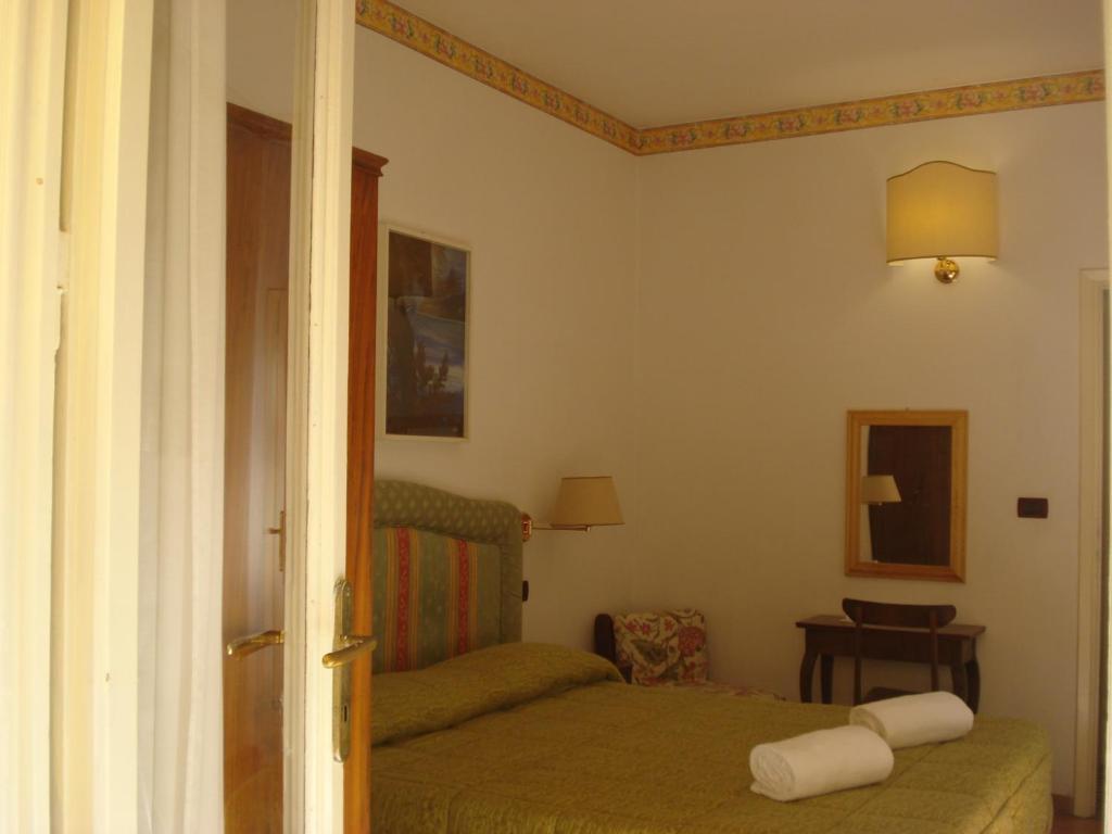וירג'יו Hotel Ely חדר תמונה